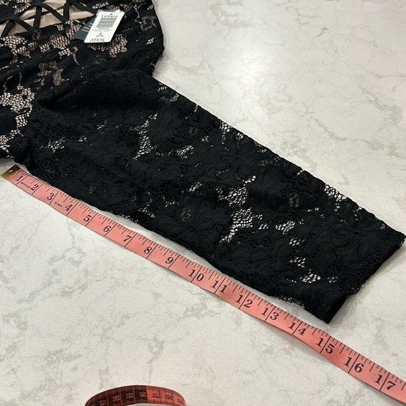 Torrid Black Lace Mock Neck Shift Dress Size 2 Wedding Formal Cocktail Gothic - Picture 15 of 16
